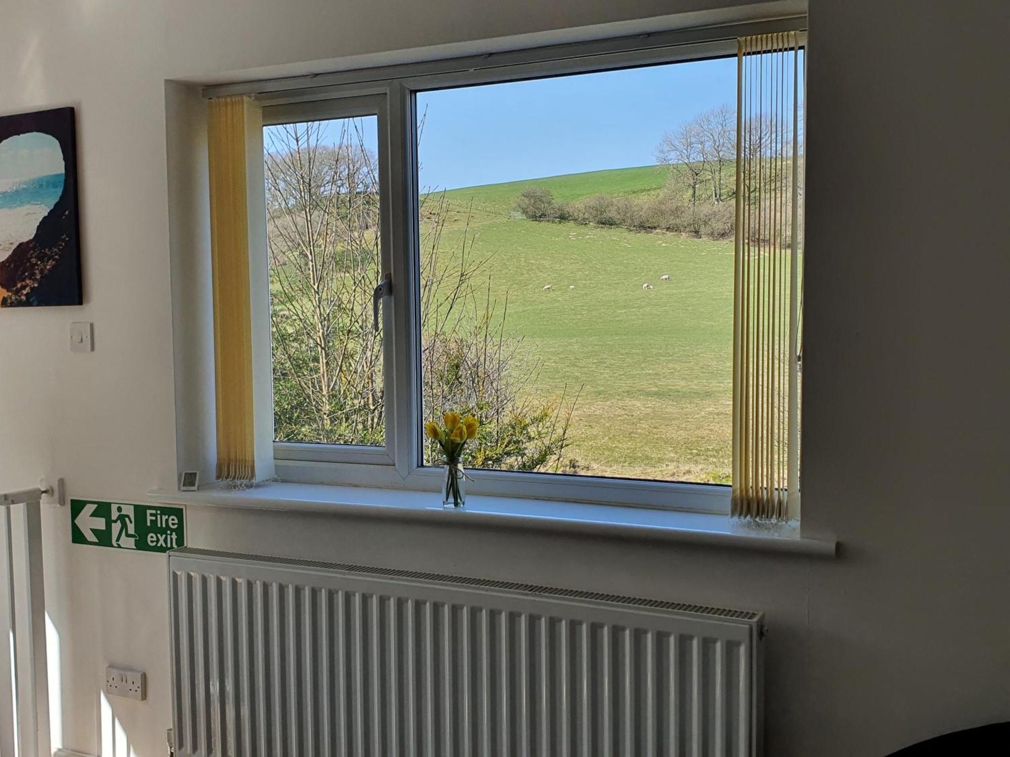 Idyllic 2 Bedroom Self-Contained Upsidedown Annexe Llandrindod Wells Esterno foto