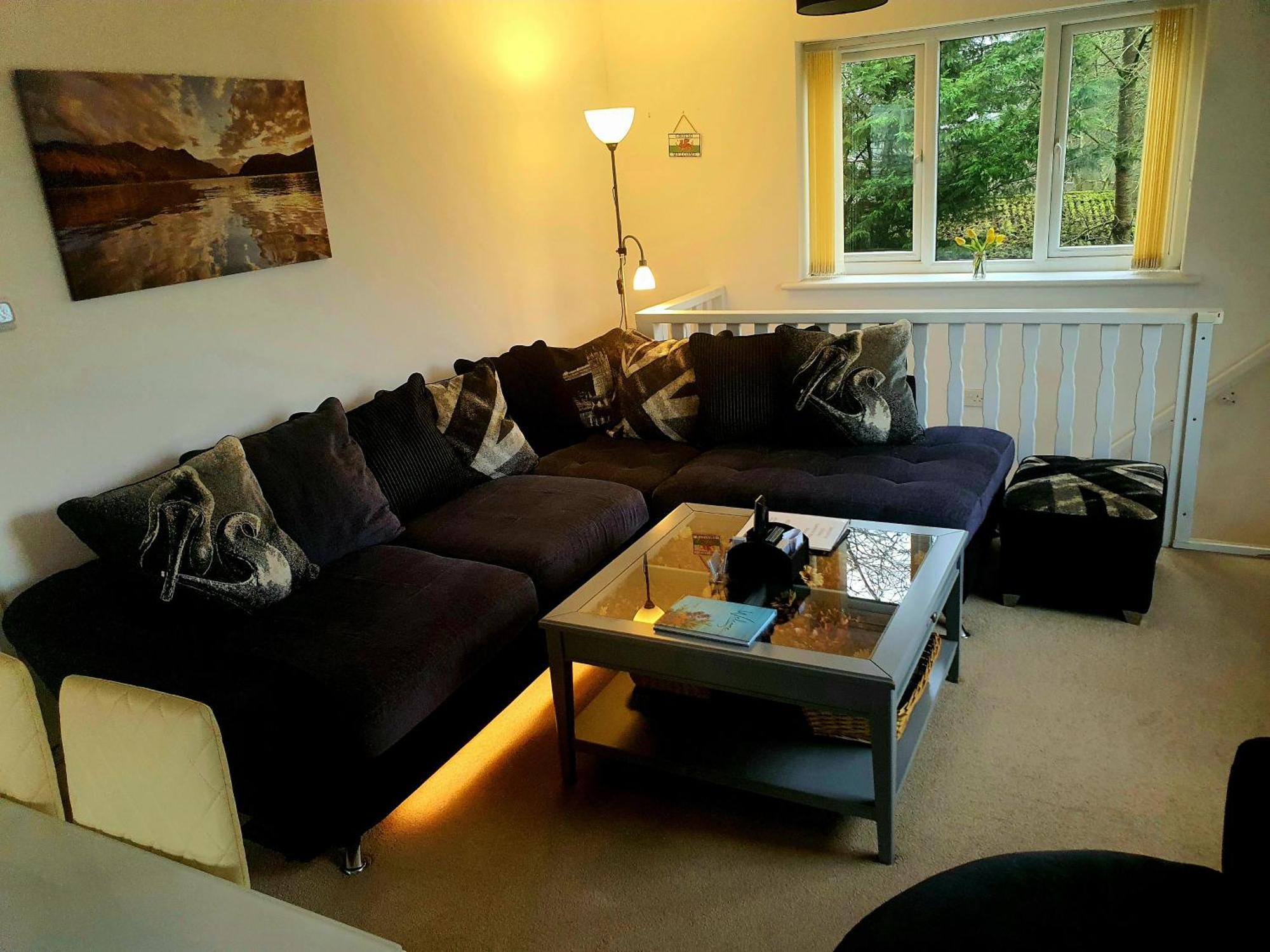 Idyllic 2 Bedroom Self-Contained Upsidedown Annexe Llandrindod Wells Esterno foto